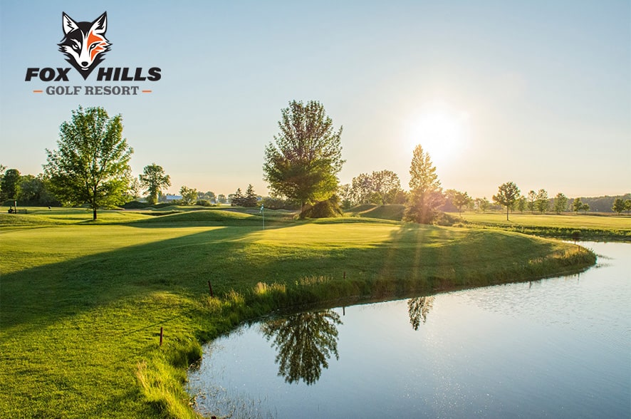 18 Holes with Cart and Range Balls on The Creeks Course