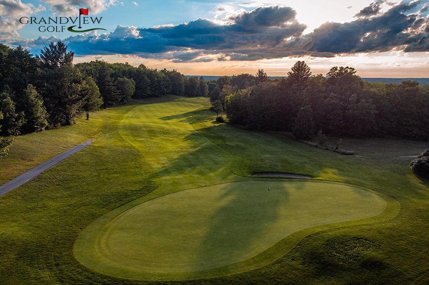 18 Holes with Cart